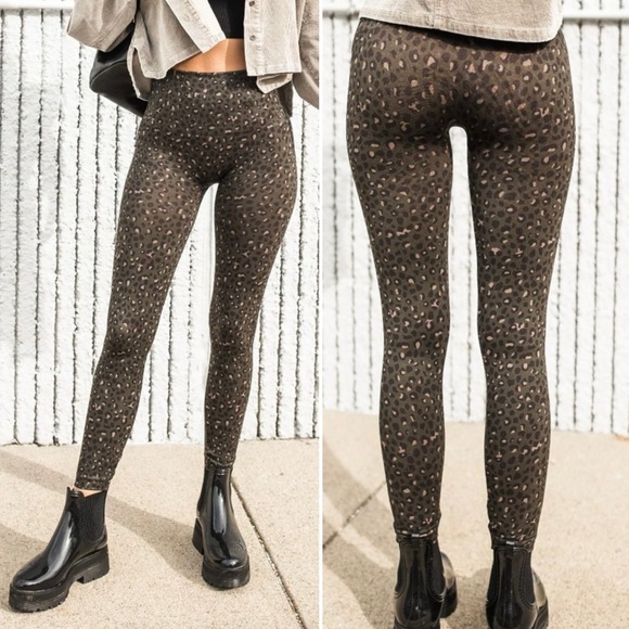 SPANX Look At Me Now Seamless Olive Leopard Leggings - Picture 2 of 14
